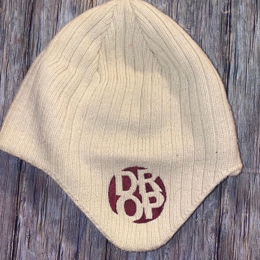 💞 Adult Beige DROP Snowboarding Beanie Hat